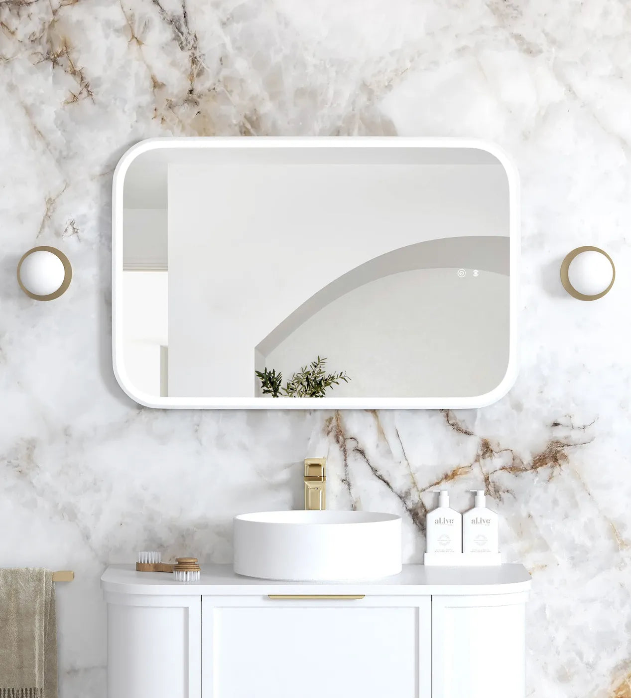 LED Newport 900x600mm Mirror
